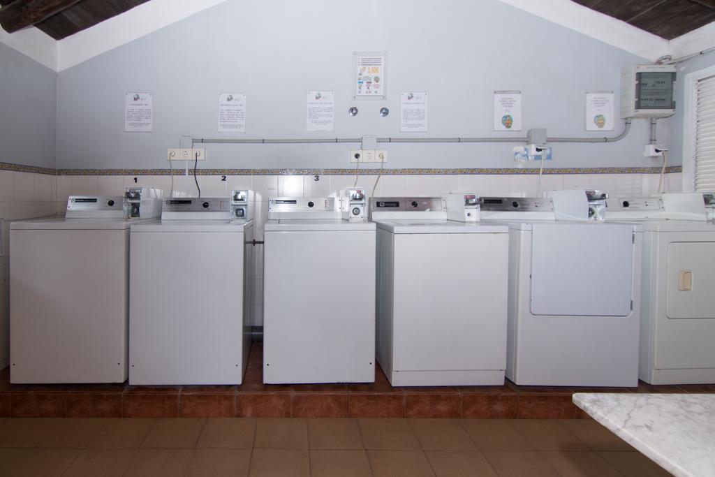 Complejo Turistico & Camping Cabopino Marbella Exteriör bild